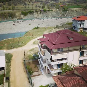 Ago 3*, Përmet Albanië